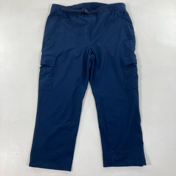 Eddie Bauer Pants - Eddie Bauer Cropped Climatrail Hiking Pants Size 12 Blue with Belt and Pockets
